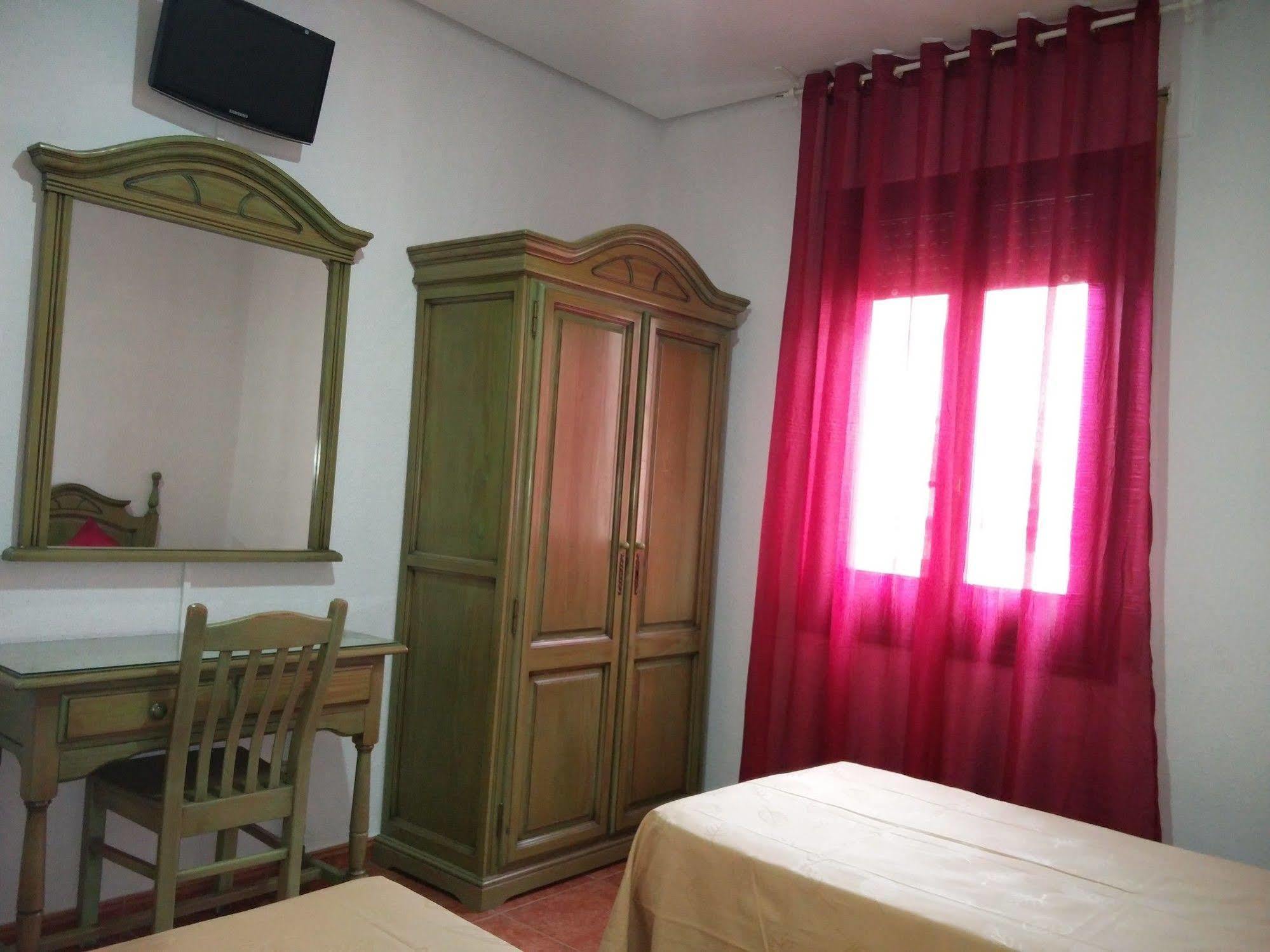 Eco Hotel Toledo Luaran gambar